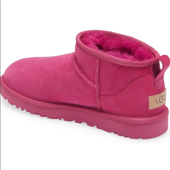 Ultra Mini Classic Boot - Picture 4 of 6